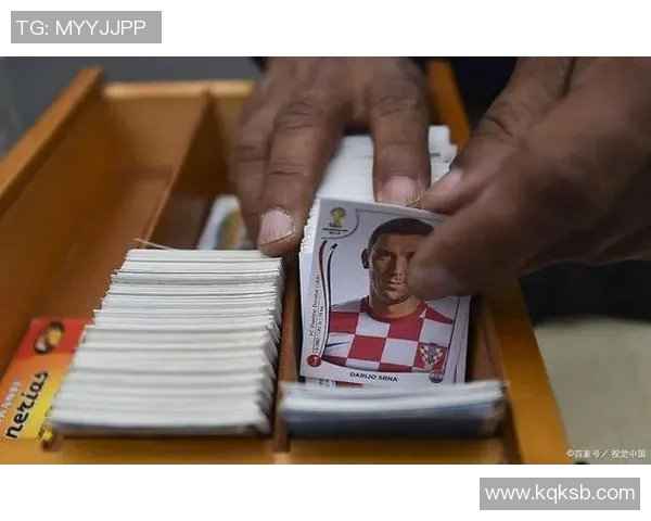 复古记忆中的球星足球烟盒收藏价值与时代文化印记 复古记忆中的球星足球烟盒收藏价值与时代文化印记