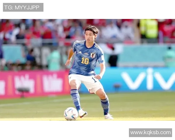 日本世界杯男足球星的闪耀表现与背后故事解析 日本世界杯男足球星的闪耀表现与背后故事解析