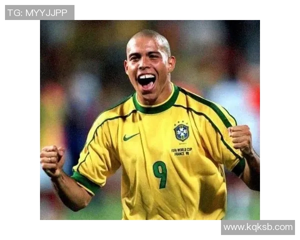 11月3日足球巨星生日盘点揭秘绿茵传奇与历史上的重要时刻 11月3日足球巨星生日盘点揭秘绿茵传奇与历史上的重要时刻